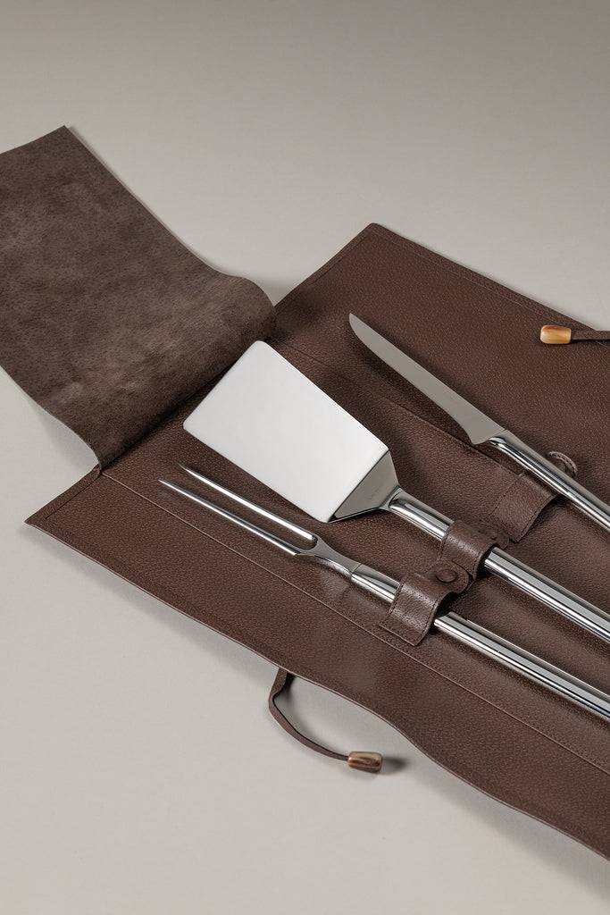 Lorenzi Milano Set BBQ piccolo in Zebu Soddisfazione Garantita