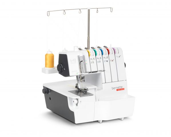 Shopty Macchina tagliacuci e punto copertura Bernette B48 Shopping Online