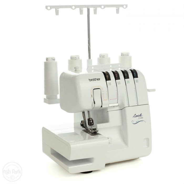 Shopty Tagliacuci Brother 2104D Convenienza