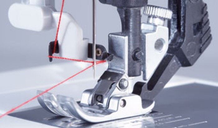 Shopty Macchina per cucire Pfaff Select 4.2 Online