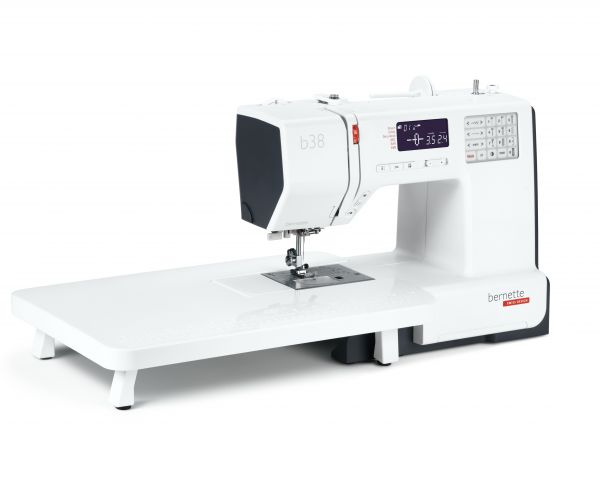 Shopty Macchina per cucire elettronica Bernette B38 Italia