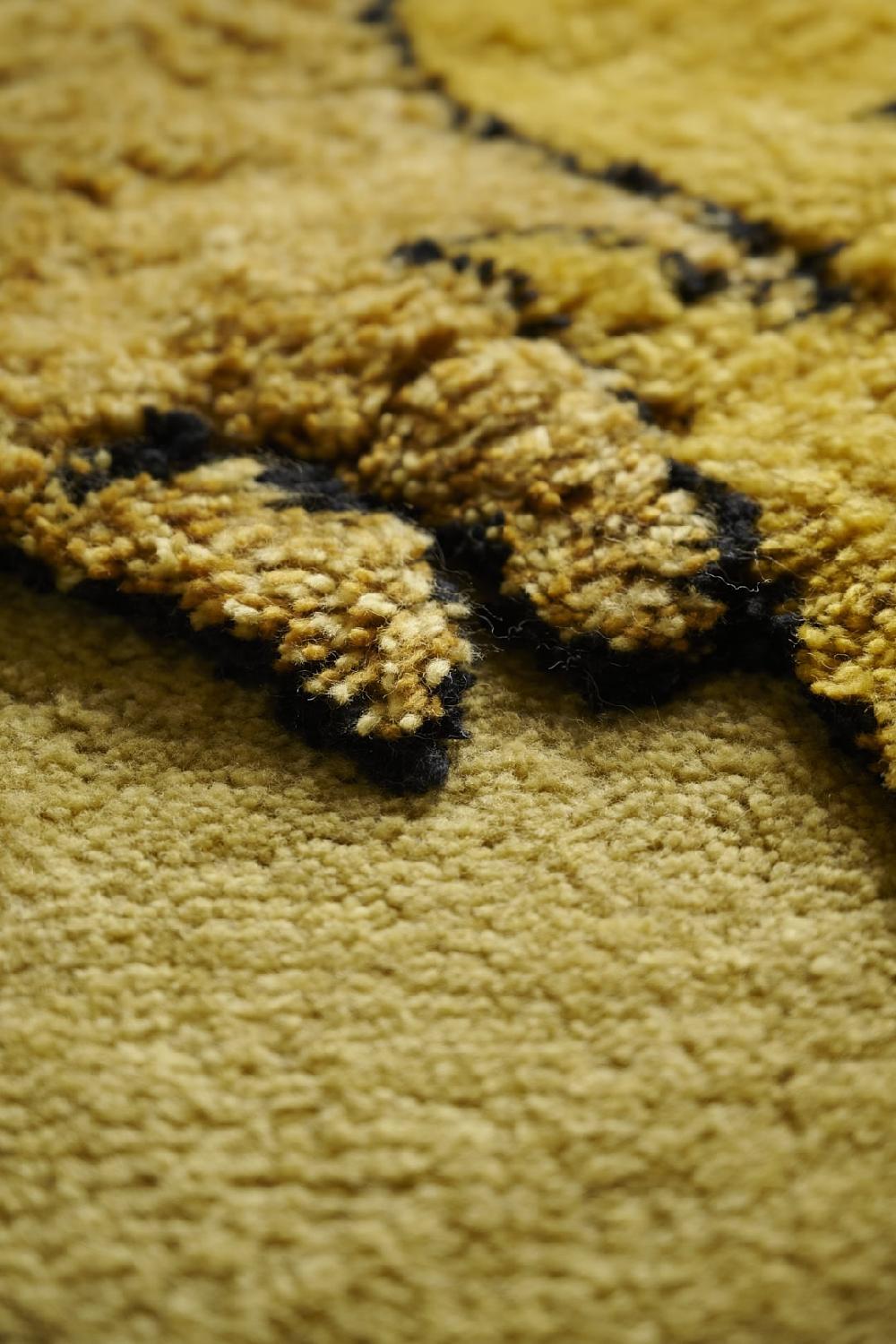 Amini Tappeto di Design Tapileo Presa